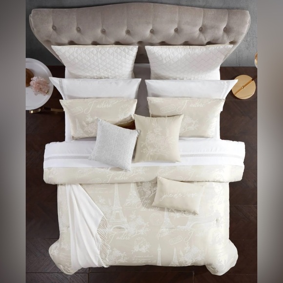 Hallmart Collectibles 13-Pc Paris Celeste Reversible Comforter Set New-Open Box - Picture 2 of 12